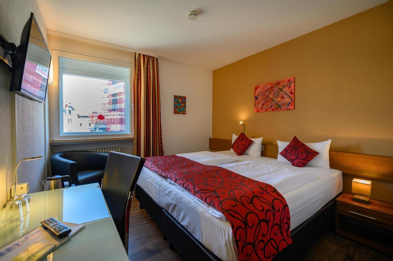 Otto'S Parkhotel Саарлуис Экстерьер фото